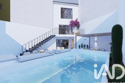 Villa till salu i Pego, Alicante, Spanien 3 sovrum, 193 kvm. Nr. 152742 - foto 2