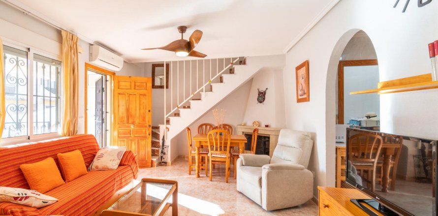 Villa a Playa Flamenca II, Alicante, Spagna 2 camere da letto, 63 mq. N° 144417