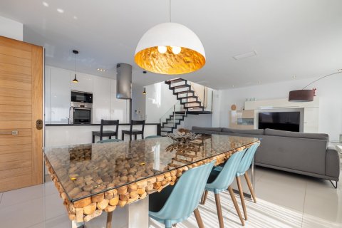 Villa till salu i Ciudad Quesada, Alicante, Spanien 3 sovrum, 135 kvm. Nr. 144422 - foto 4