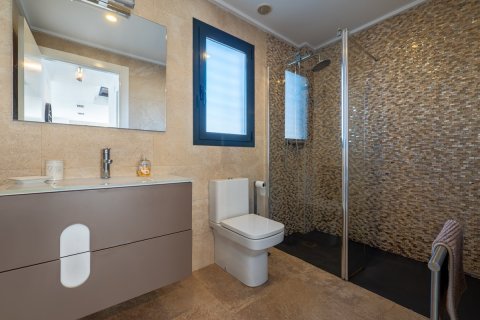 Villa till salu i Ciudad Quesada, Alicante, Spanien 3 sovrum, 135 kvm. Nr. 144422 - foto 17