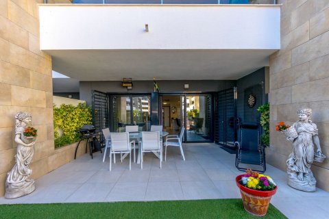 Apartment for sale in Alicante, Spain 2 bedrooms, No. 144423 - photo 3