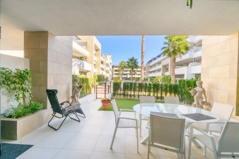 Apartment for sale in Alicante, Spain 2 bedrooms, No. 144423 - photo 2