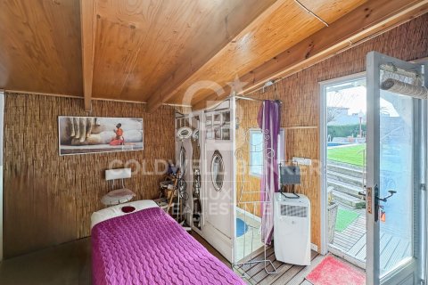 Villa for sale in Empuriabrava, Girona, Spain 4 bedrooms, 288 sq.m. No. 159634 - photo 15