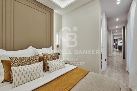 Apartamento en venta en Madrid, España 3 dormitorios, 128 m2 No. 158284 - foto 18