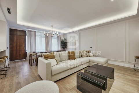 Apartamento en venta en Madrid, España 3 dormitorios, 128 m2 No. 158284 - foto 6