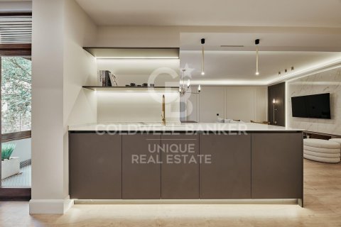 Apartamento en venta en Madrid, España 3 dormitorios, 128 m2 No. 158284 - foto 11