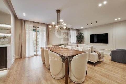 Apartamento en venta en Madrid, España 3 dormitorios, 152 m2 No. 158282 - foto 6