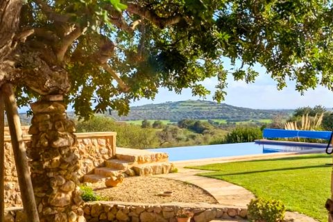 Villa for sale in Sa Coma, Mallorca, Spain 4 bedrooms, 335 sq.m. No. 148181 - photo 7