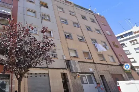Apartament w L'Hospitalet de Llobregat, Barcelona, Hiszpania 2 sypialnie, 65 mkw. nr 191259 – zdjęcie 2