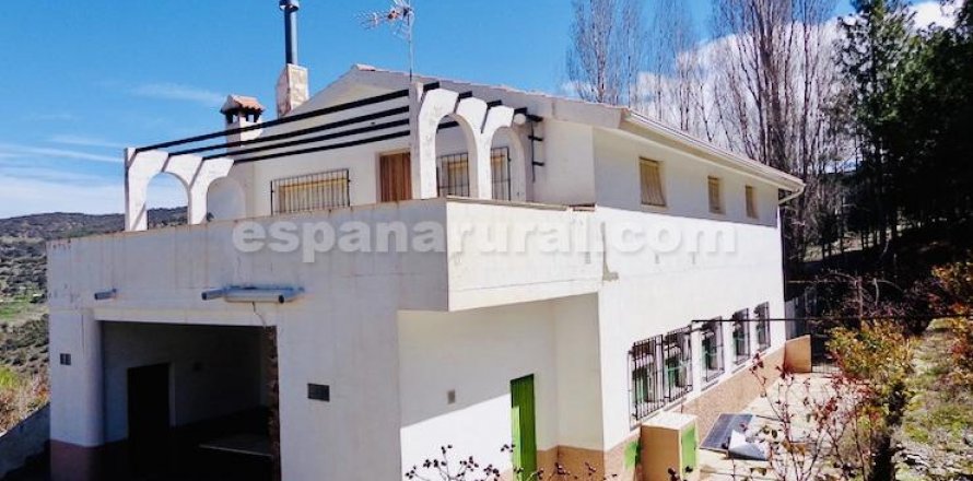 House Sierro, Almeria, Spain 9 bedrooms, 320 sq.m. No. 113813