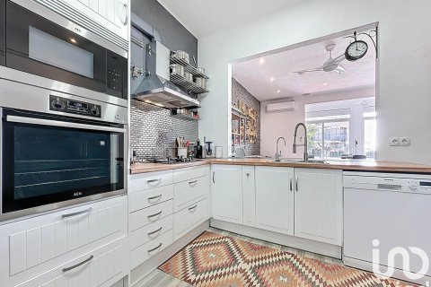 Dzīvoklis pārdošanā Sitges, Barcelona, Spānijā 3 istabas, 107 m2 Nr. 153581 - attēls 3