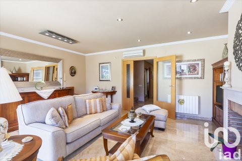 Kaupunkipientalo myytävänä Altafulla, Tarragona, Espanja, 4 makuuhuonetta, 249 m2 No. 153577 - kuva 6