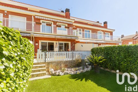 Kaupunkipientalo myytävänä Altafulla, Tarragona, Espanja, 4 makuuhuonetta, 249 m2 No. 153577 - kuva 2