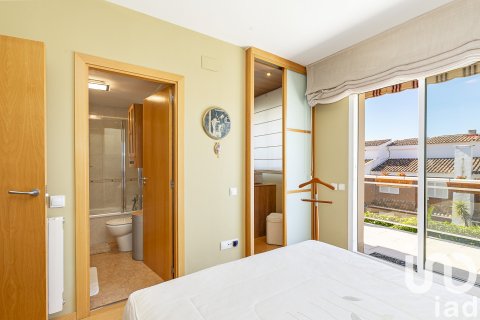 Kaupunkipientalo myytävänä Altafulla, Tarragona, Espanja, 4 makuuhuonetta, 249 m2 No. 153577 - kuva 19