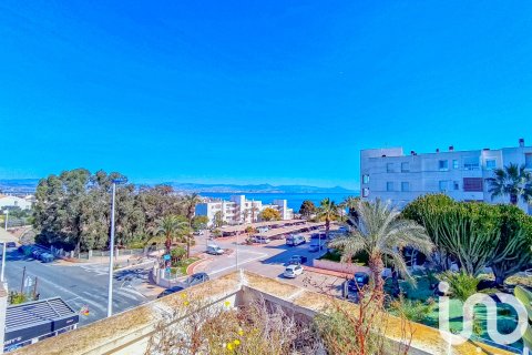 Apartment in Santa Pola, Alicante, Spain 2 bedrooms, 122 sq.m. No. 153579