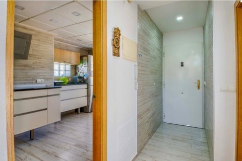 Villa zum Verkauf in La Nucia, Alicante, Spanien 4 Schlafzimmer, 160 m2 Nr. 196709 - Foto 15