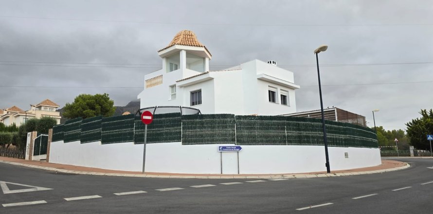Villa in La Nucia, Alicante, Spanien 4 Schlafzimmer, 160 m2 Nr. 196709
