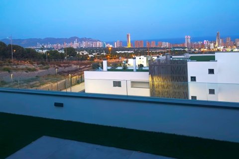 Wohnung zum Verkauf in Benidorm, Alicante, Spanien 2 Schlafzimmer, 109 m2 Nr. 196713 - Foto 5