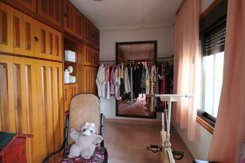 Willa w La Nucia, Alicante, Hiszpania 6 sypialni, 380 mkw. nr 196711 – zdjęcie 22