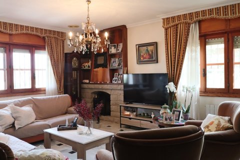 Willa w La Nucia, Alicante, Hiszpania 6 sypialni, 380 mkw. nr 196711 – zdjęcie 15
