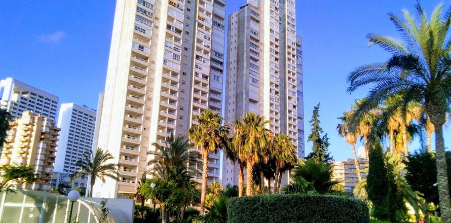 Wohnung in Benidorm, Alicante, Spanien 3 Schlafzimmer, 160 m2 Nr. 196708