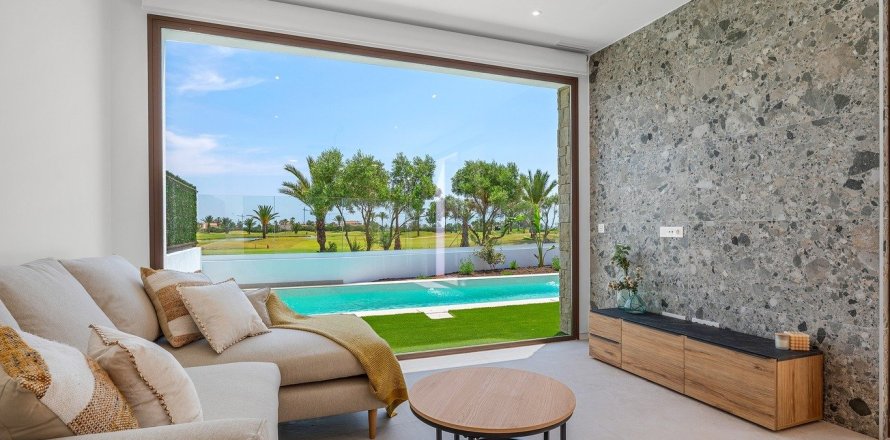 Villa à Los Alcazares, Murcia, Espagne 3 chambres, 101.42 m2 No. 178372
