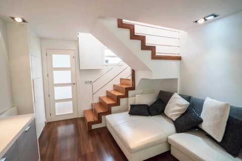 Продажа квартиры в Аликанте, Испания 3 спальни, 130м2 №180511 - фото 8