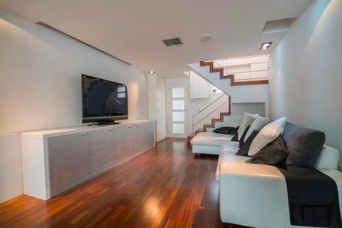 Продажа квартиры в Аликанте, Испания 3 спальни, 130м2 №180511 - фото 5