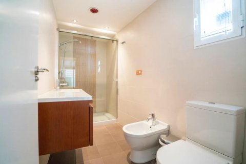 Продажа квартиры в Аликанте, Испания 3 спальни, 130м2 №180511 - фото 13
