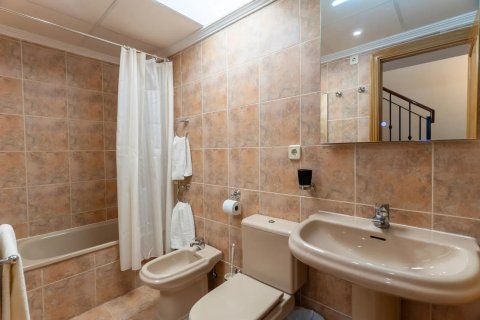 Duplex for sale in Javea, Alicante, Spain 3 bedrooms, 118 sq.m. No. 180512 - photo 10