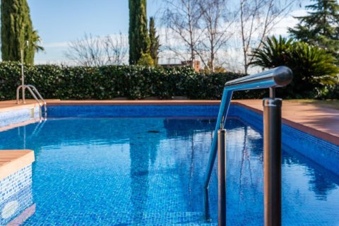 Villa à vendre Cerdanyola Del Valles, Barcelona, Espagne, 7 chambres, 806 m2 No. 133373 - photo 12