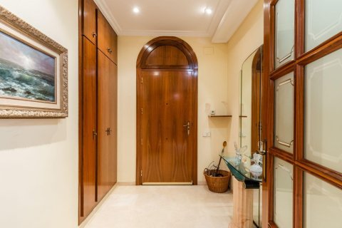 Villa à vendre Cerdanyola Del Valles, Barcelona, Espagne, 7 chambres, 806 m2 No. 133373 - photo 15