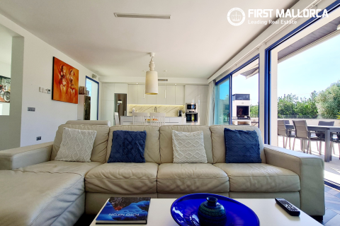 Villa for rent in Palma de Majorca, Mallorca, Spain 5 bedrooms, 400 sq.m. No. 168663 - photo 12