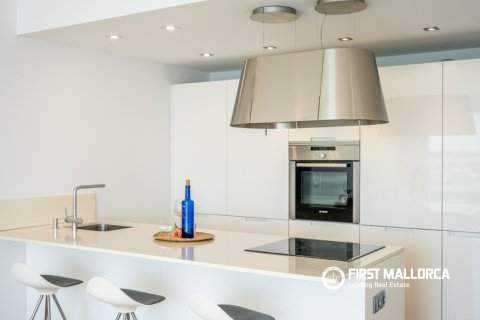 Apartment for rent in Port D'alcudia, Mallorca, Spain 2 bedrooms, 92 sq.m. No. 168665 - photo 17