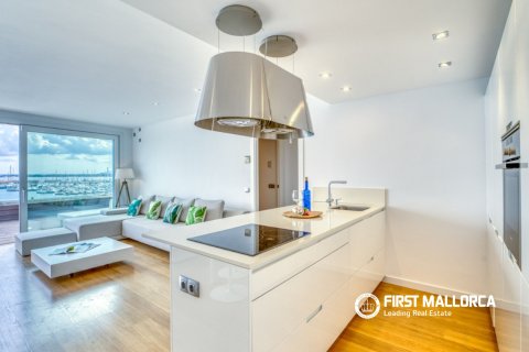 Apartment for rent in Port D'alcudia, Mallorca, Spain 2 bedrooms, 92 sq.m. No. 168665 - photo 15