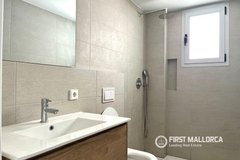 Apartamento en alquiler en Palma de Mallorca, Mallorca, España 2 dormitorios, 97 m2 No. 168667 - foto 7