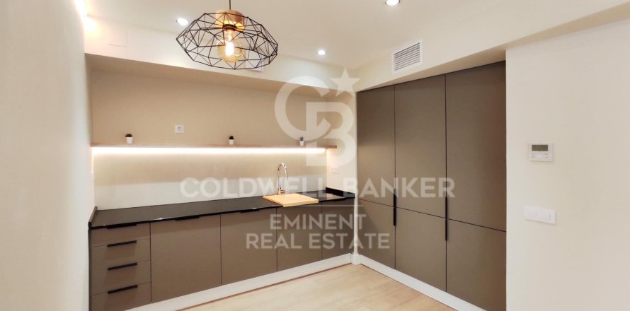 Toimisto Barcelona, Espanja 67 m2 No. 156664