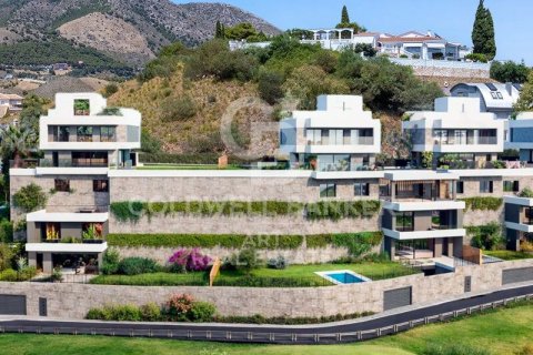 Talo myytävänä Fuengirola, Malaga, Espanja, 3 makuuhuonetta, 204 m2 No. 156662 - kuva 16