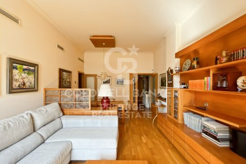 Huoneisto myytävänä Barcelona, Espanja, 4 makuuhuonetta, 116 m2 No. 156663 - kuva 5