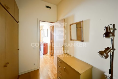 Huoneisto myytävänä Barcelona, Espanja, 4 makuuhuonetta, 116 m2 No. 156663 - kuva 18
