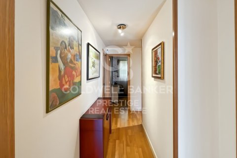 Huoneisto myytävänä Barcelona, Espanja, 4 makuuhuonetta, 116 m2 No. 156663 - kuva 28