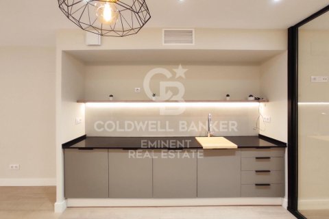 Toimisto myytävänä Barcelona, Espanja , 60 m2 No. 156666 - kuva 5