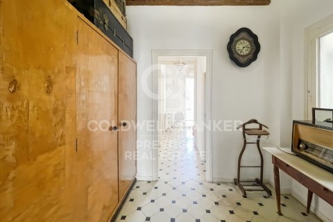 Kattohuoneisto myytävänä Barcelona, Espanja, 5 makuuhuonetta, 120 m2 No. 156665 - kuva 13