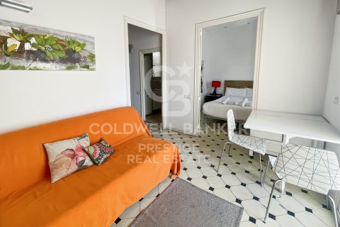 Kattohuoneisto myytävänä Barcelona, Espanja, 5 makuuhuonetta, 120 m2 No. 156665 - kuva 6