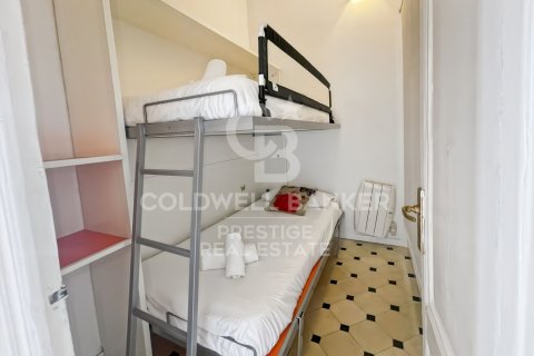 Kattohuoneisto myytävänä Barcelona, Espanja, 5 makuuhuonetta, 120 m2 No. 156665 - kuva 12