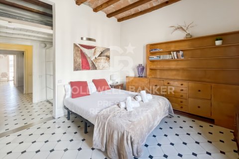 Kattohuoneisto myytävänä Barcelona, Espanja, 5 makuuhuonetta, 120 m2 No. 156665 - kuva 19