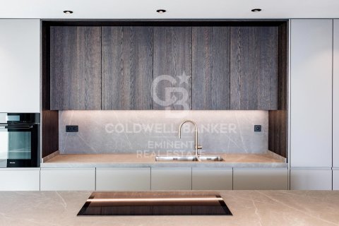 Talo myytävänä Barcelona, Espanja, 6 makuuhuonetta, 710 m2 No. 156667 - kuva 14