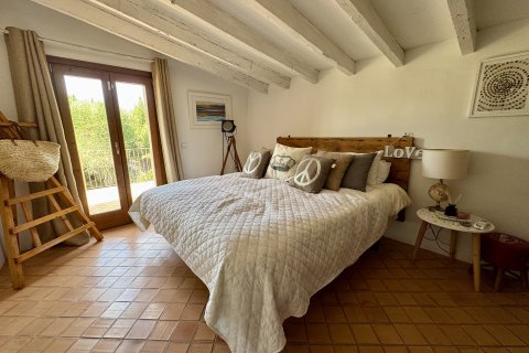 Finca for rent Pollenca, Mallorca, Spain 3 bedrooms, 218 sq.m. No. 139114 - photo 13