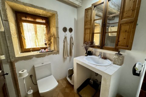 Finca for rent Pollenca, Mallorca, Spain 3 bedrooms, 218 sq.m. No. 139114 - photo 14