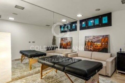 Villa for sale in Benahavis, Malaga, Spain 6 bedrooms, 983 sq.m. No. 157393 - photo 20